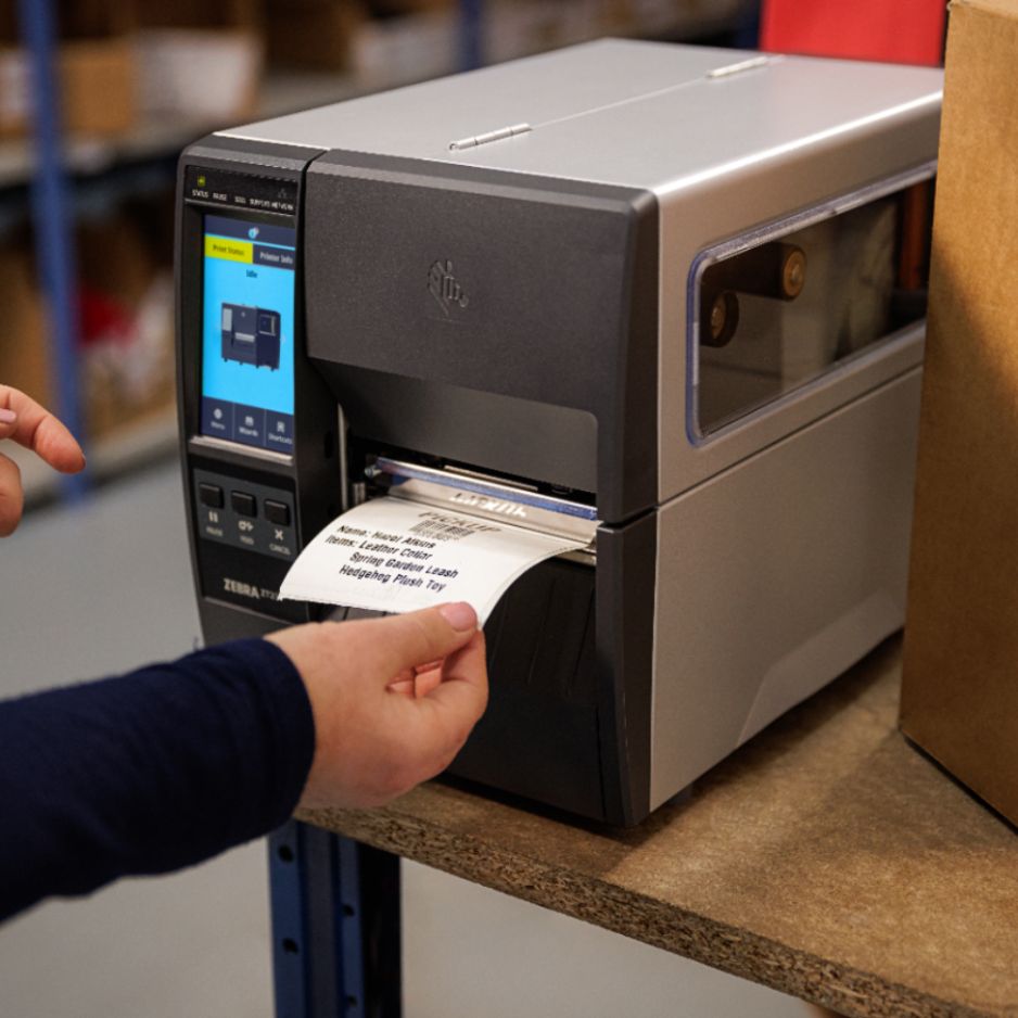 Máy in nhãn RFID Zebra ZT231R 203dpi (ZT23142-T0E00CFZ)